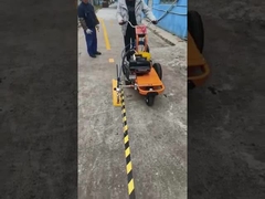 อะไรคือข้อดีของการใช้รถไถเดินตามที่มีเครื่องชาร์จแบตเตอรี่เมื่อเปรียบเทียบกับเครื่องที่ไม่มี?